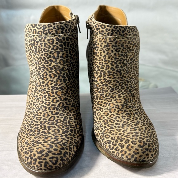 Lucky Brand Brown Tan Ankle Booties - Picture 2 of 7